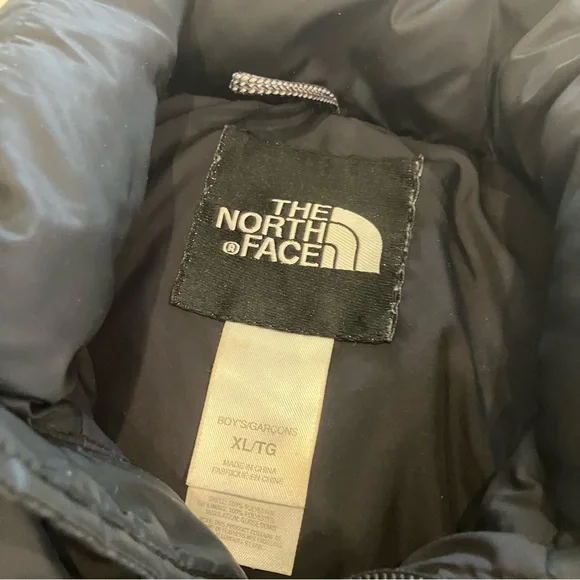 The North Face Vest Black 600 Goose Down Insulated Puffer Outdoors Boys XL - Picture 7 of 16